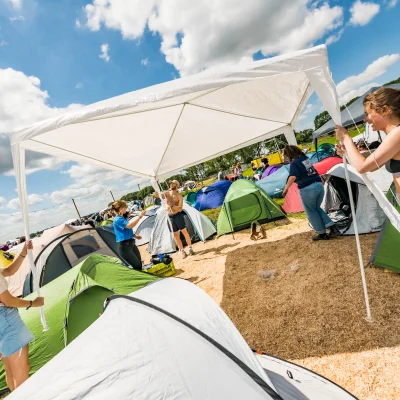 Huur je partytent in de pre-order